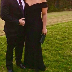 Lulus Black gown dress with leg split